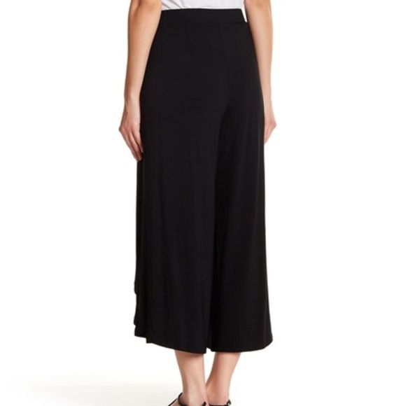 Good Luck Gem Tulip Hem Knit Pants 